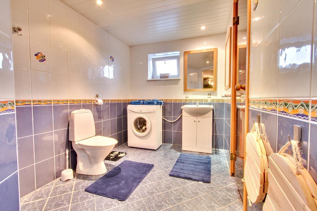 Toompuiestee Penthouse With Sauna Tallinn Ngoại thất bức ảnh